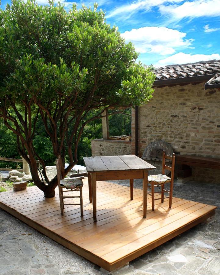 Pensjonat Country House Ca' Vernaccia Urbino Zewnętrze zdjęcie
