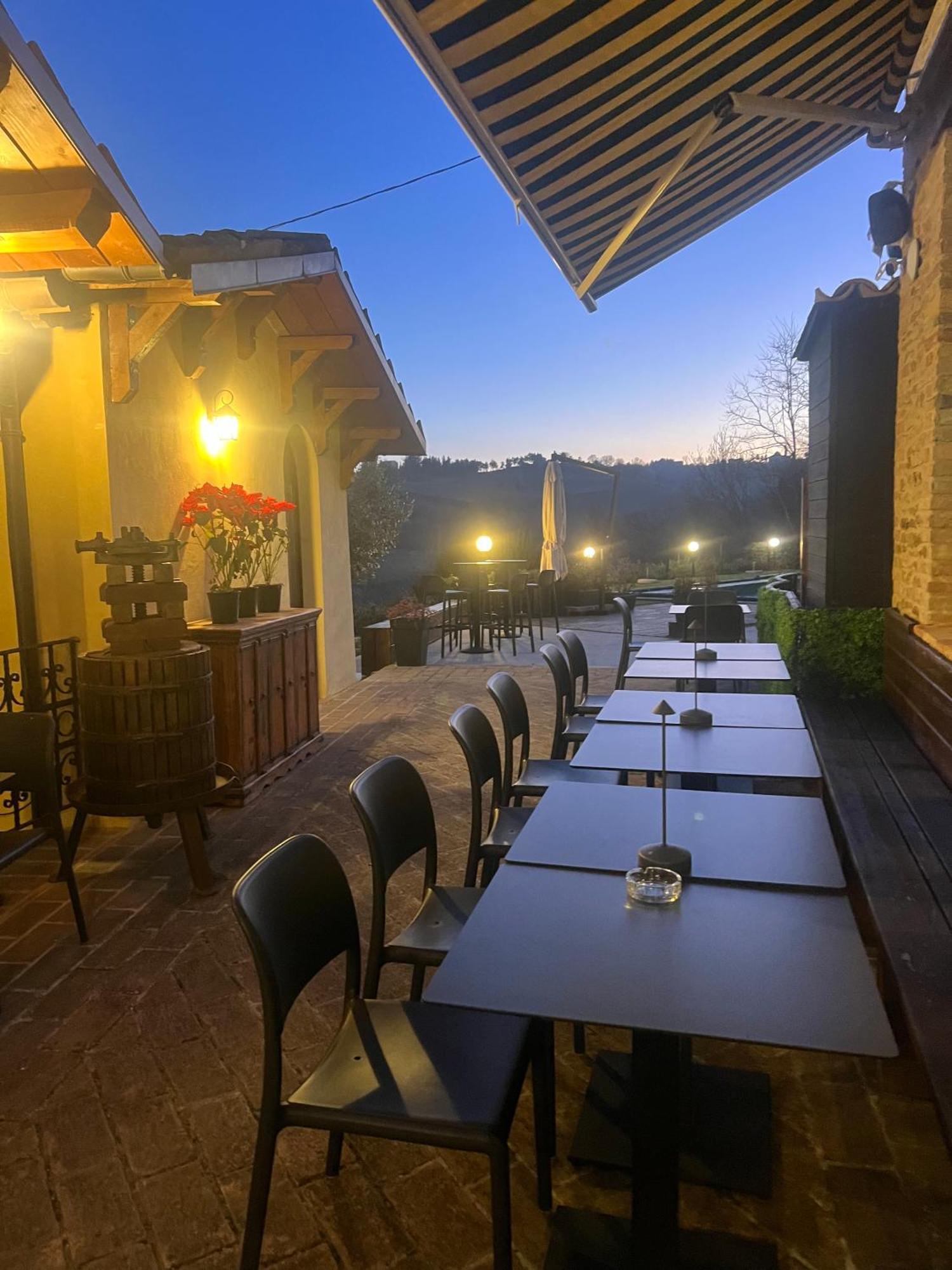 Pensjonat Country House Ca' Vernaccia Urbino Zewnętrze zdjęcie