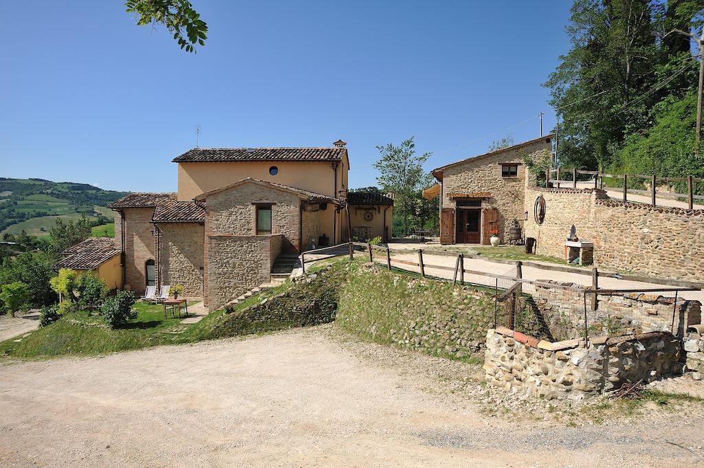 Pensjonat Country House Ca' Vernaccia Urbino Zewnętrze zdjęcie